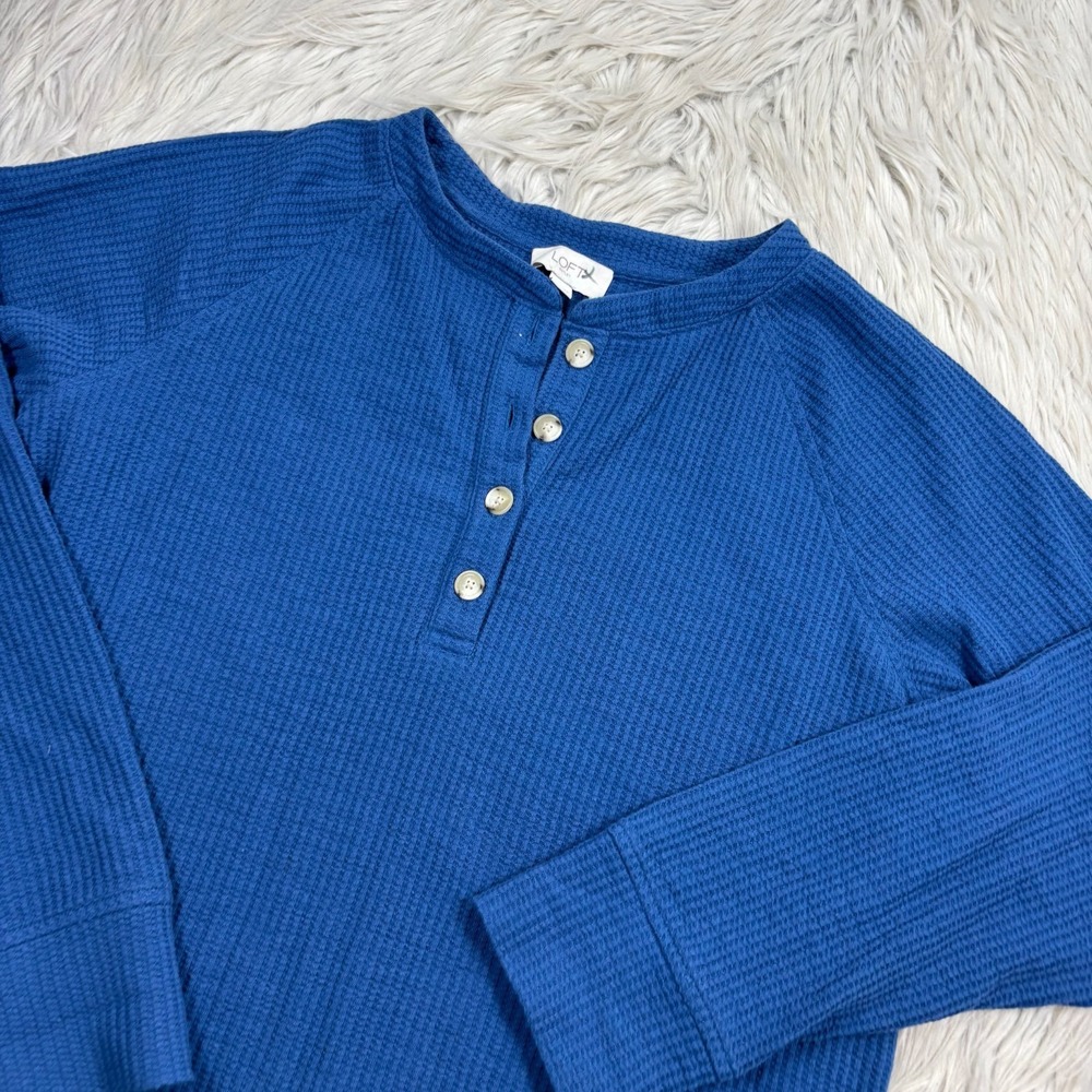 LOFT Women's M Blue Waffle Knit Henley Long Sleeve Top Normcore Cozycore Granola - Picture 2 of 5